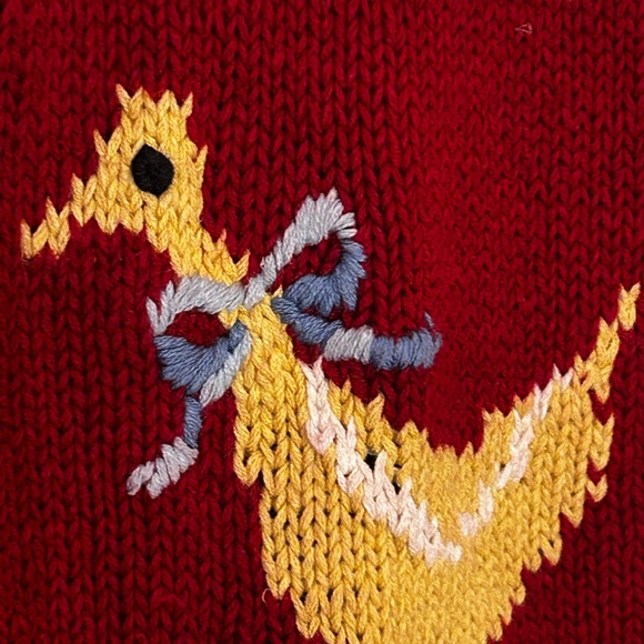 Eagle’s Eye Vintage Red Knitted Floral Bumblebee Cottagecore Vest, Sleeveless - Picture 4 of 14